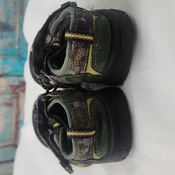 Keen Kids Camo Sandals - Picture 3 of 6